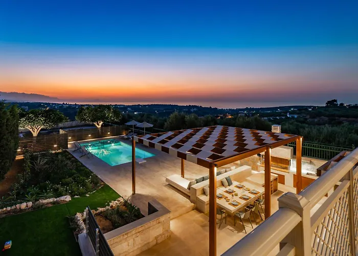 Estella Villa With Pool, Children Area, Bbq & Magnificent Views!