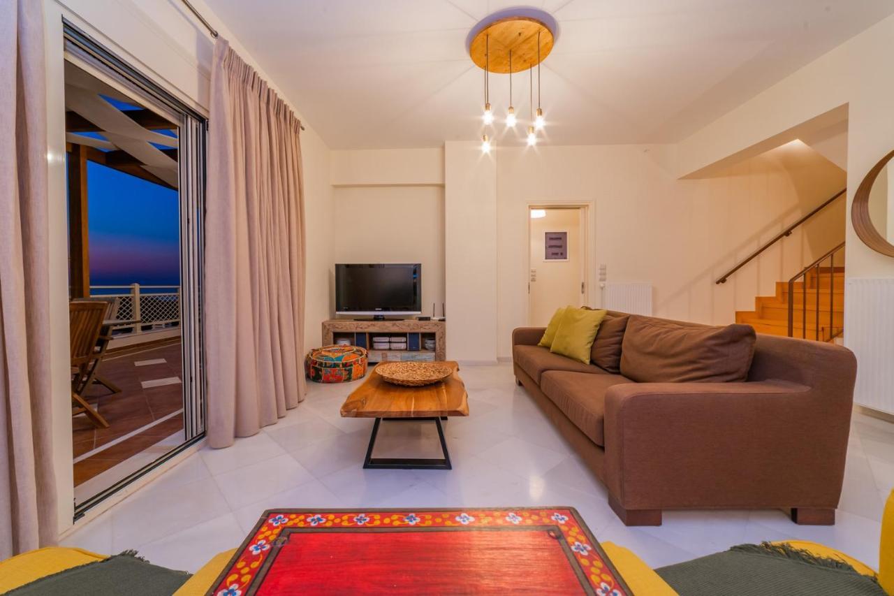 Estella With Pool, Children Area, Bbq & Magnificent Views! *