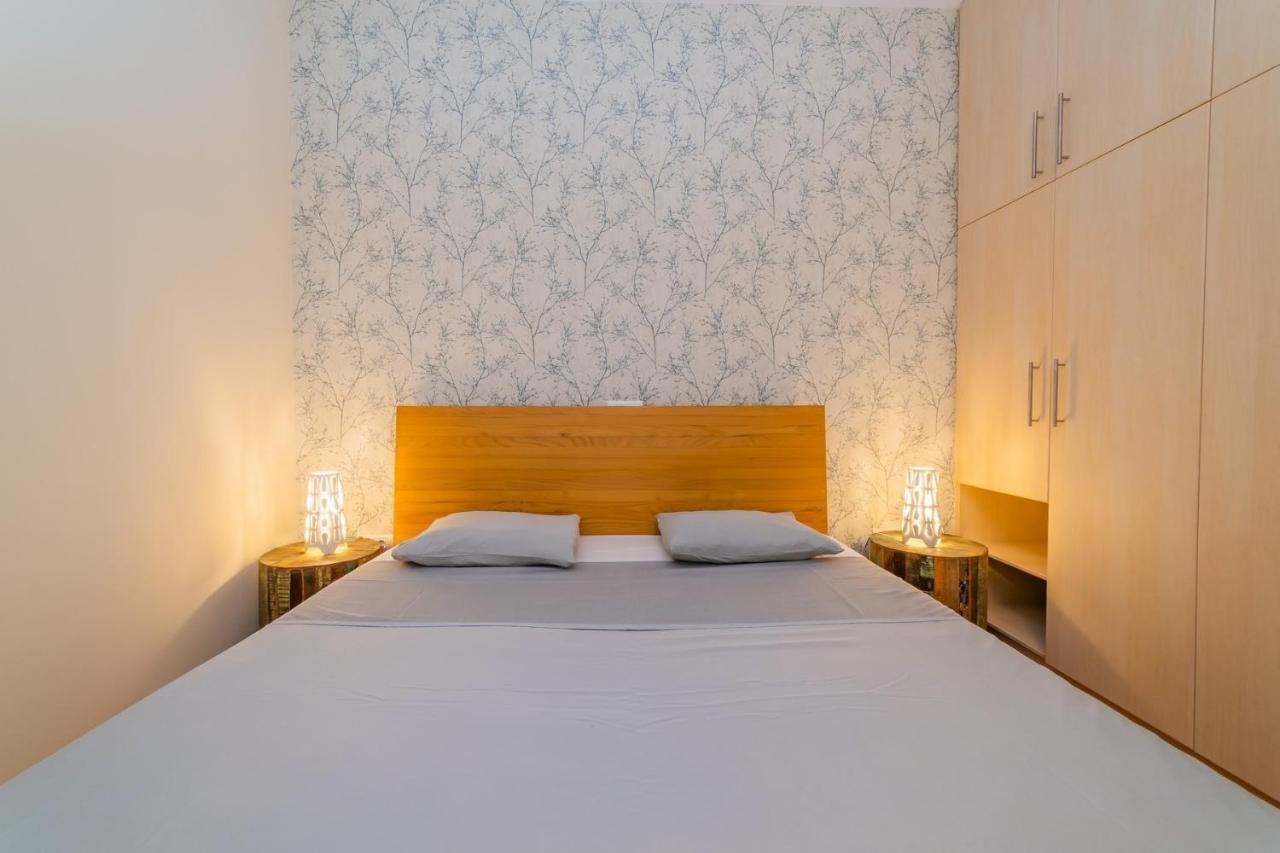 Estella With Pool, Children Area, Bbq & Magnificent Views! Asterion